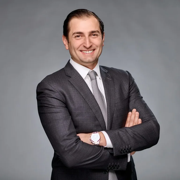 Peter Zinkovetsky Esq 768x768