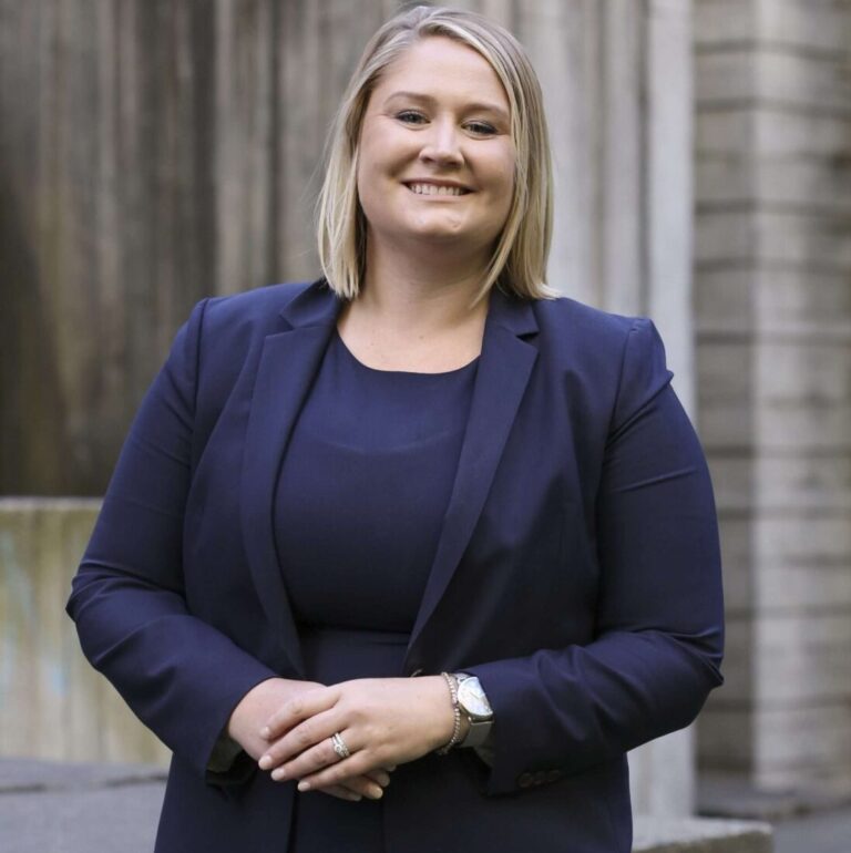 Claire Boren 768x770