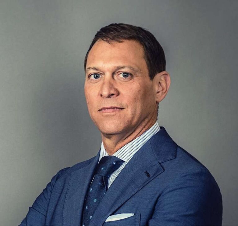 John J. Uustal 768x730