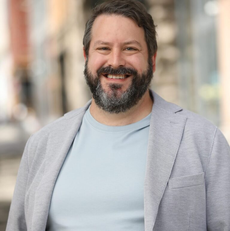 Justin Walsh 768x773