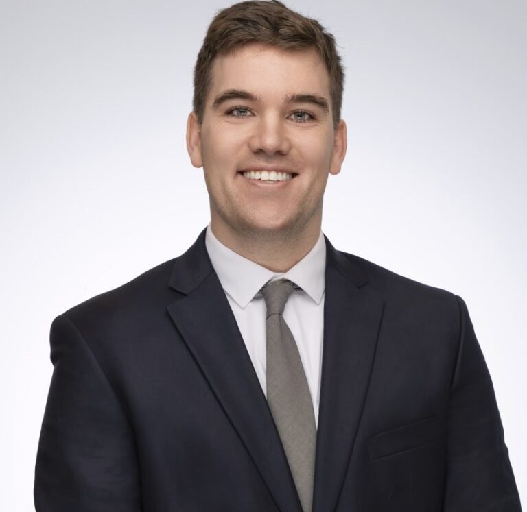 Alexander Kelly 768x747