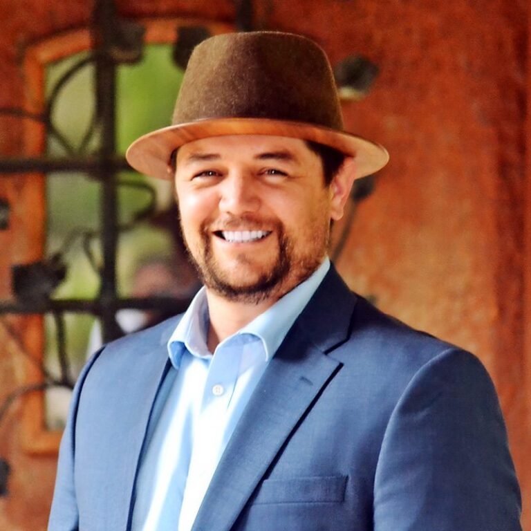 Carlos N. Martinez 768x768
