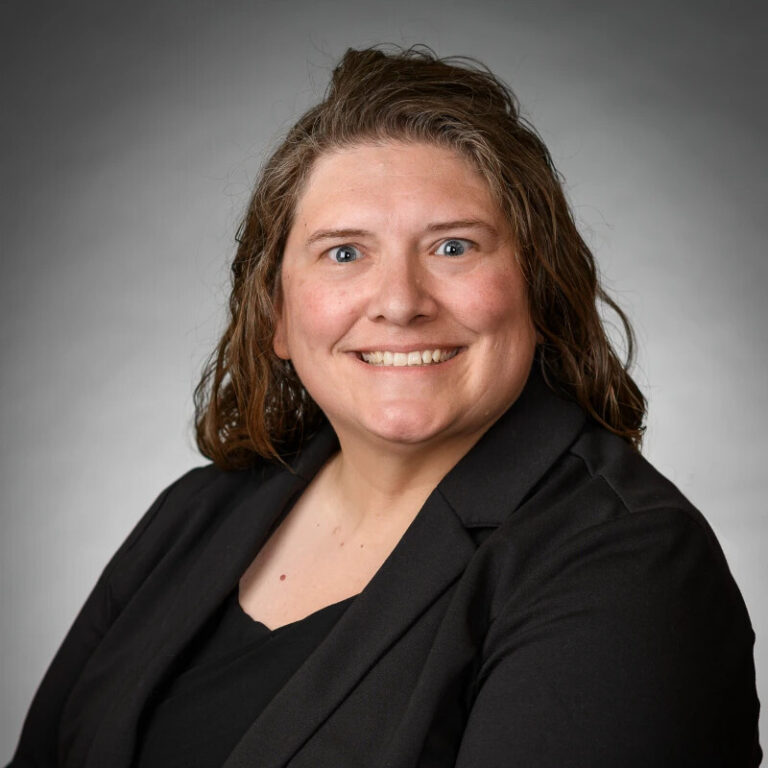 Erin Schmidt 768x768