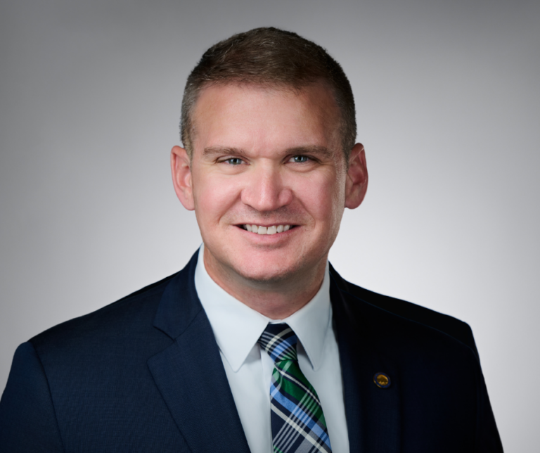 Scott Crowley 768x644