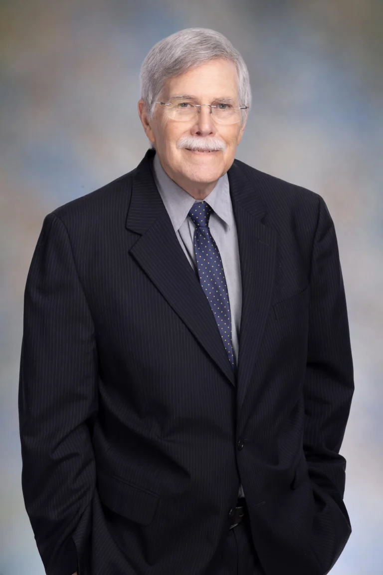 Robert Abramson 768x1152