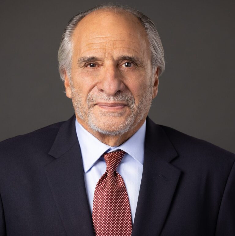 Steven Kapustin 768x771