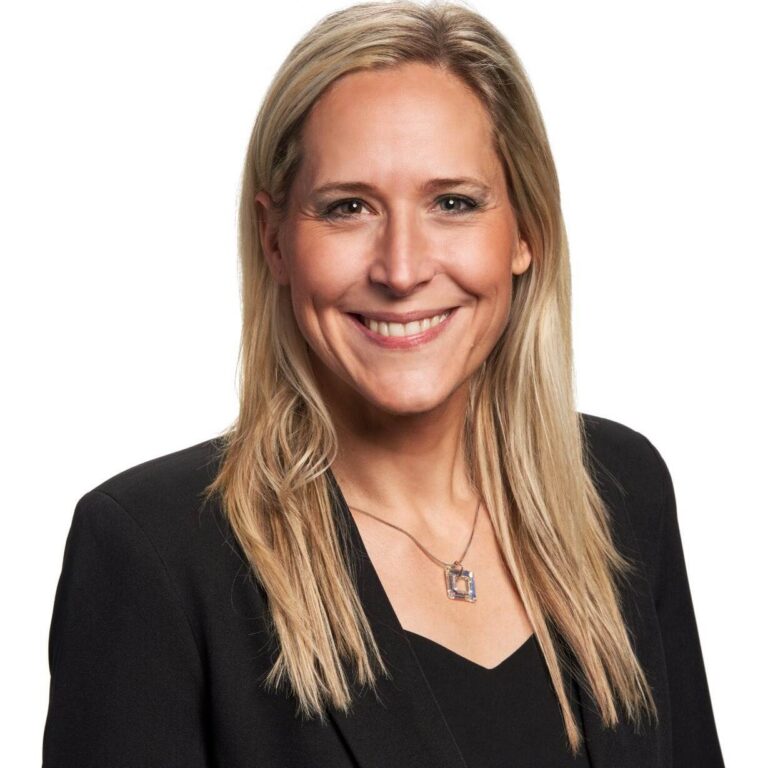 Karolina Viehe 768x768