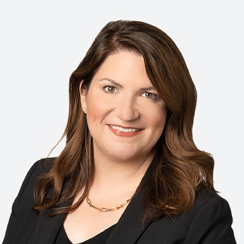 Lauren E. Tucker McCubbin