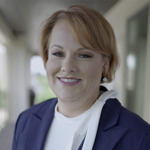 Nicole R. Snapp Holloway