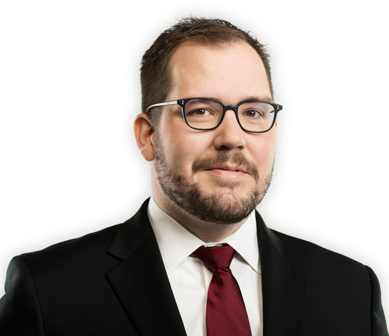 Kyle R. Hardwick 768x663