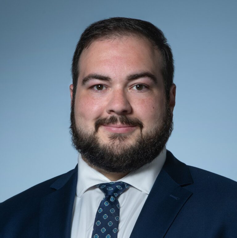 Dayne P. Geyer 768x772