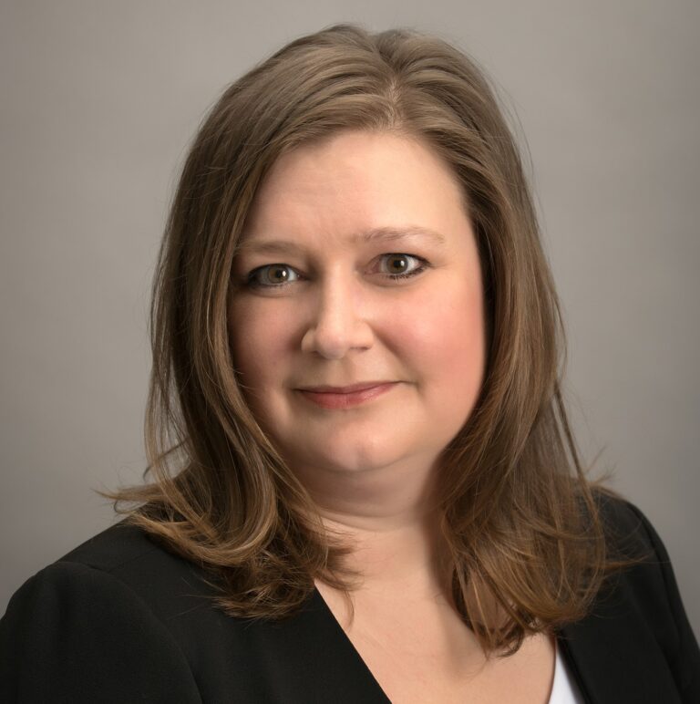 Jennifer Cook 768x772