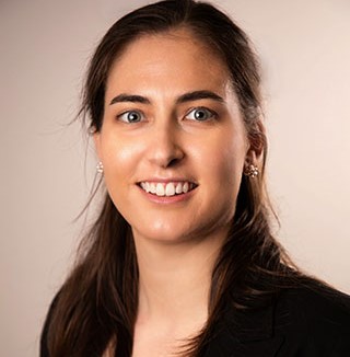 Andrea L. Hinshaw