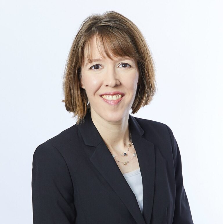 Emily Crossman 768x772