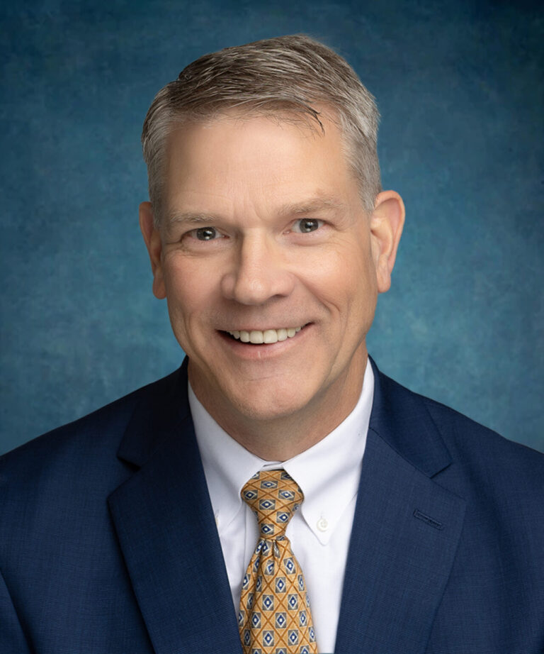 Robert J. Thomeczek 768x922