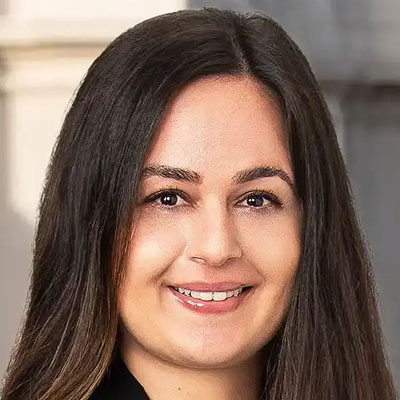 Nikta Yazdi 400x400 1
